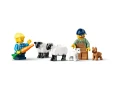 lego-city-60461-czerwony-traktor-z-przyczepa-i-owca-3.webp