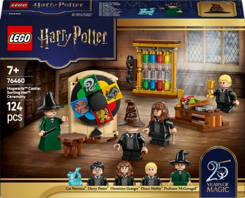 LEGO-Harry-Potter-Zamek-Hogwart-Ceremonia-przydzialu-76460.jpg